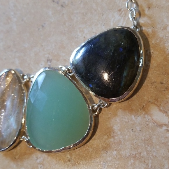 STELLA & DOT Sanibel necklace - Picture 3 of 6